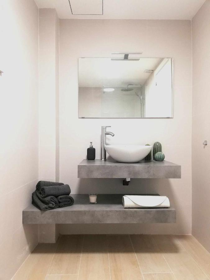 Mazi Apartments Suite Mataró Eksteriør billede