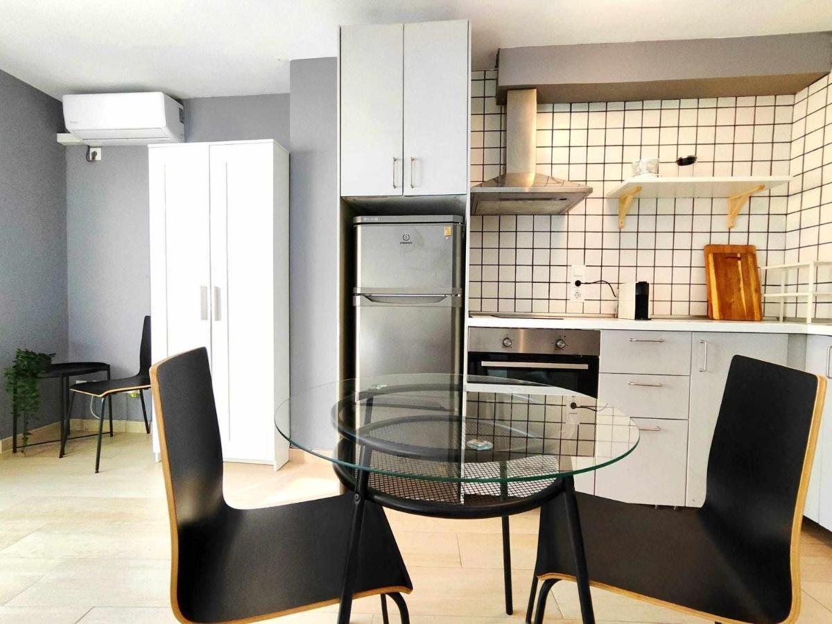Mazi Apartments Suite Mataró Eksteriør billede